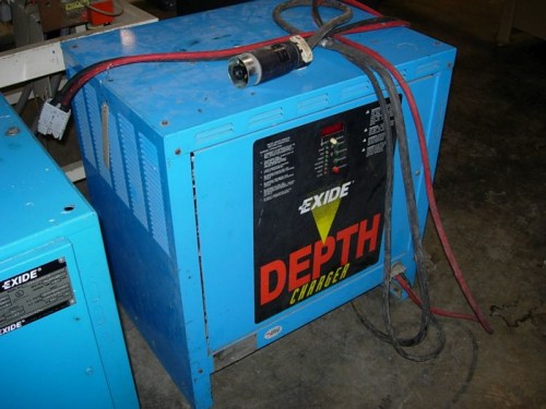 MC 4027 Exide 24 Volt charger 2